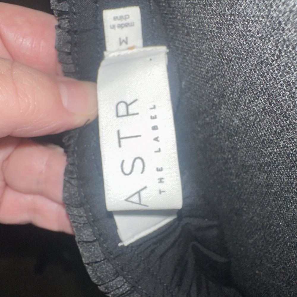 ASTR The Label Convertible Tiered Crop Top Blouse-Size M-PLEASE READ DESCRIPTION - Picture 5 of 6
